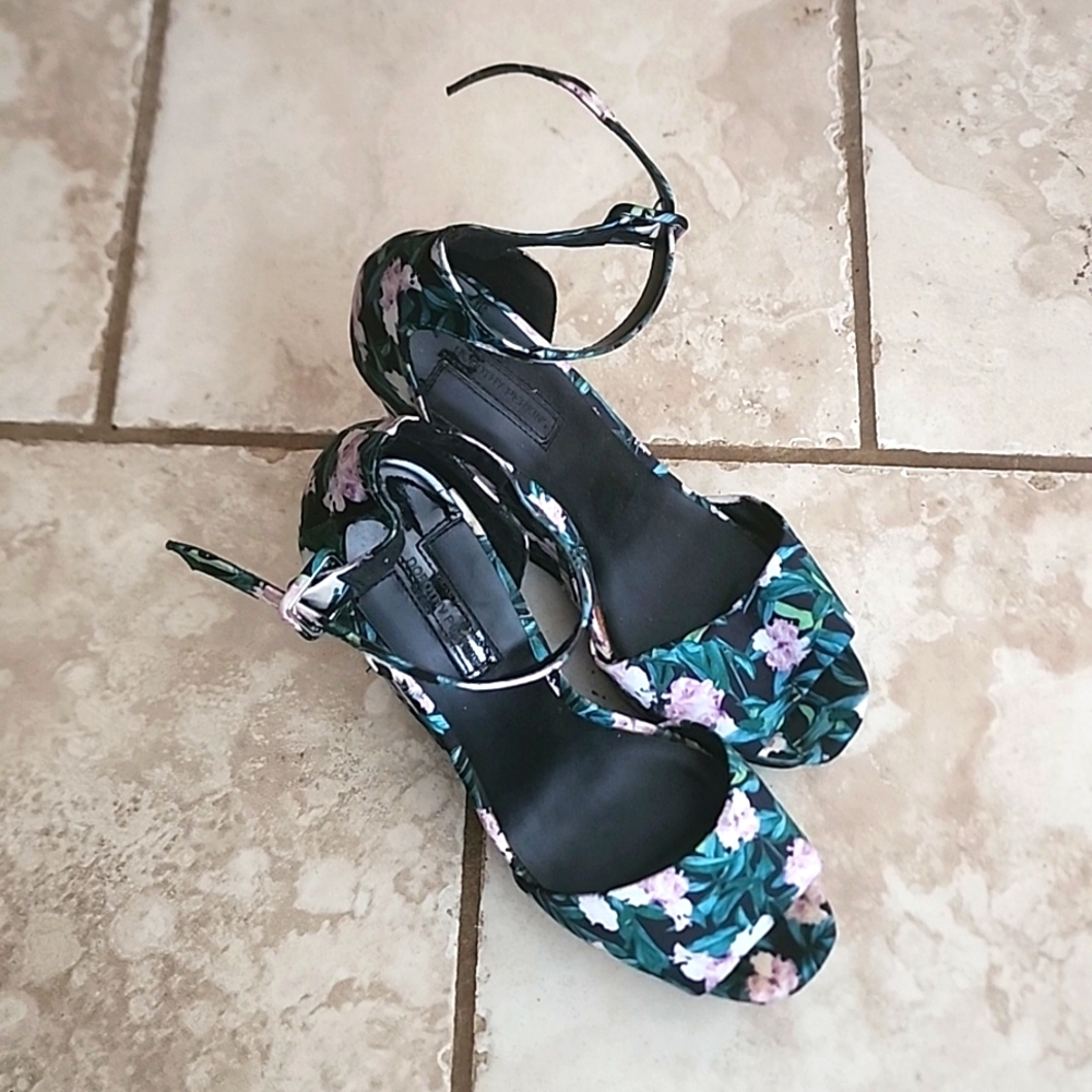 UK Dorothy Perkins funky wedges